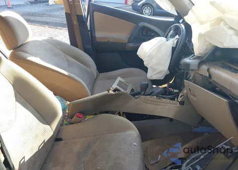 2011 Toyota Rav4 z USA, uszkodzony, nr VIN 2T3KF4DV2BW092263